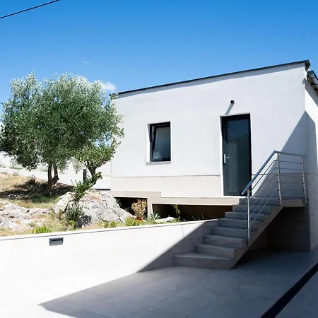 Marko Villa Banjevci